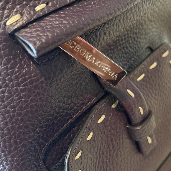 Elegant Eggplant Purple Leather Handbag - Picture 3 of 12